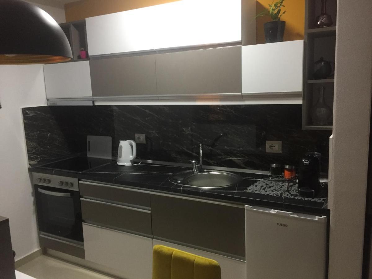 Best Apartment Поградец Екстериор снимка